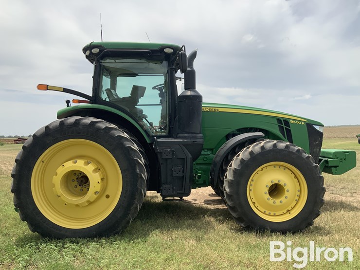 2018-john-deere-8400r-image-4