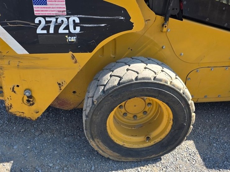 2012-caterpillar-272c-image-14