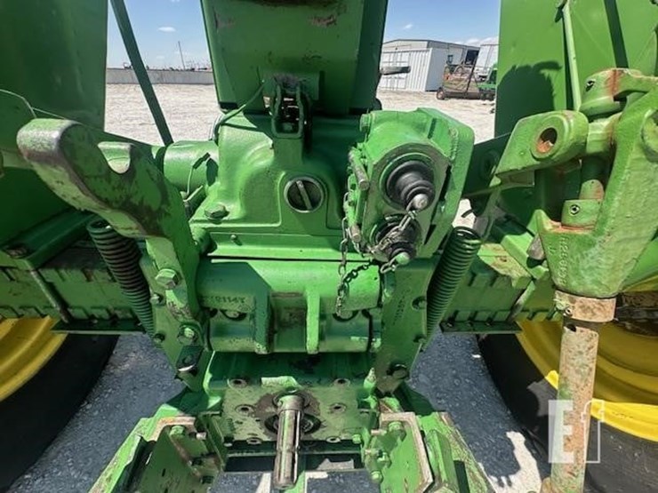 1963-john-deere-2010-image-5