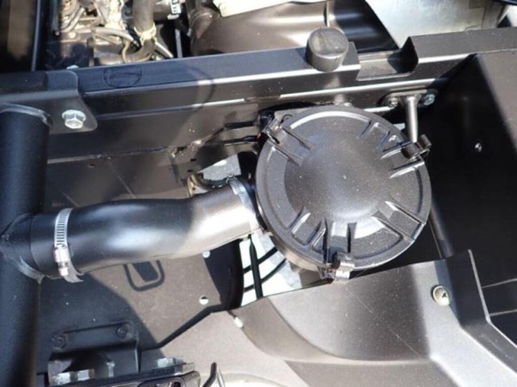 2015-kawasaki-mule-4010-image-59