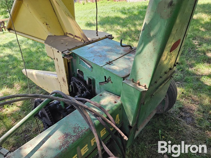 john-deere-34-image-19