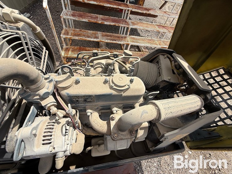 2011-bomag-bmp8500-image-20