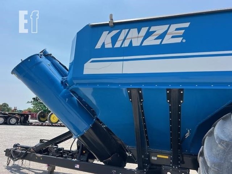 2014-kinze-1100-image-34