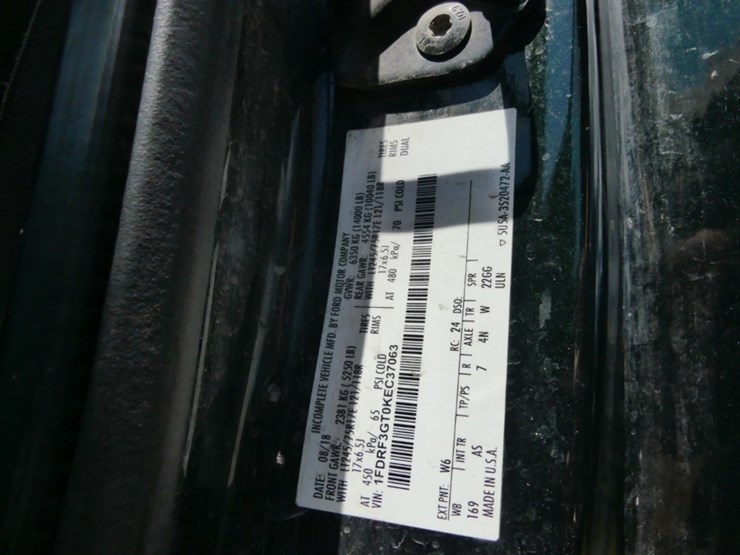 2019-ford-f350-xl-image-17