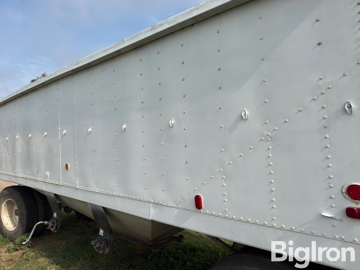 1977-colt-s/a-pup-grain-trailer-w/dolly-image-15