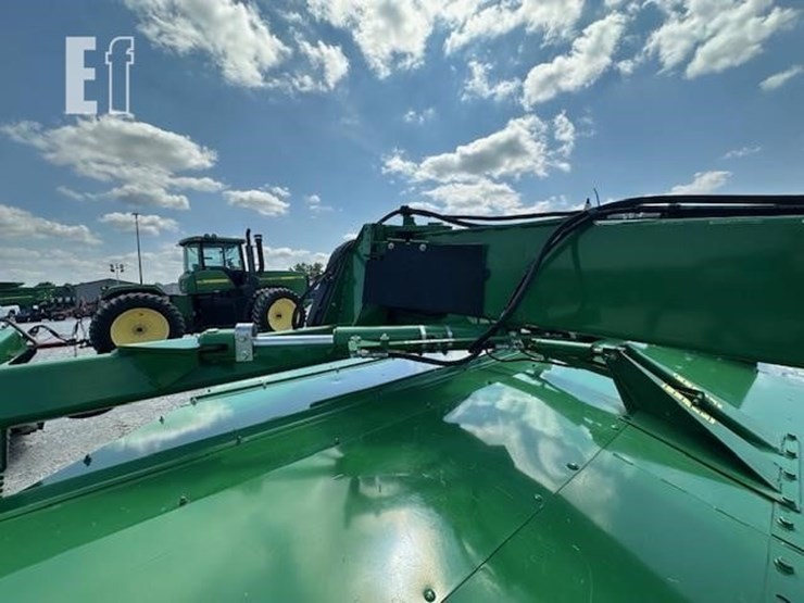 2016-john-deere-946-image-18