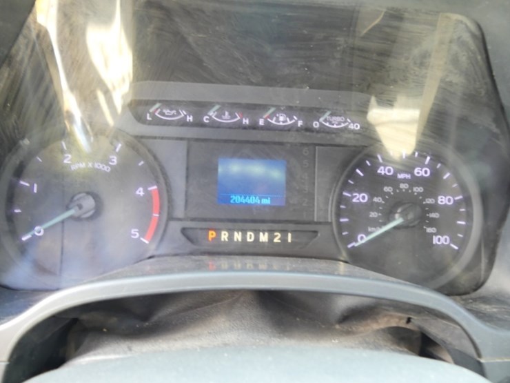 2019-ford-f350-xl-image-15