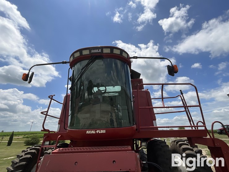 2004-case-ih-2388-image-10