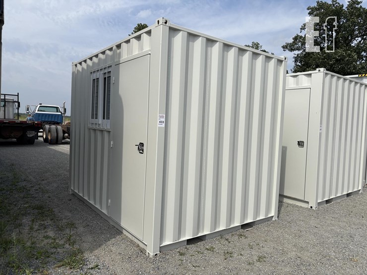 2025-10ft-storage-container-image-1
