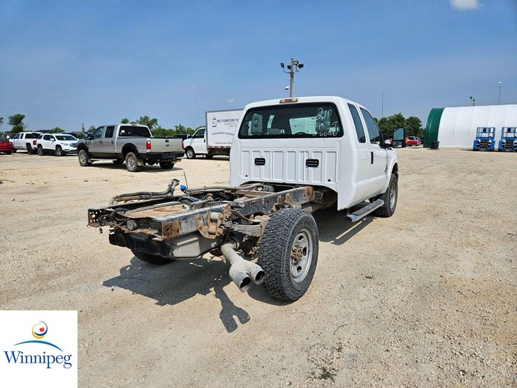 2014-ford-f350-image-7