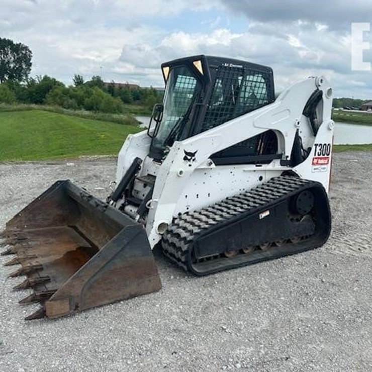 2008 BOBCAT T300