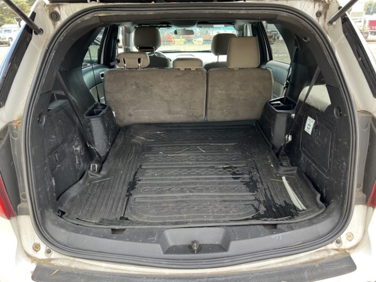 2014-ford-explorer-image-20