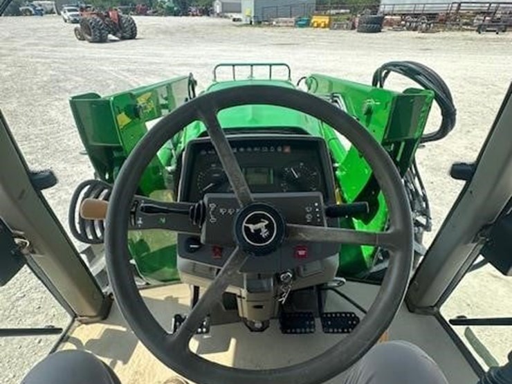 2009-john-deere-6430-image-21