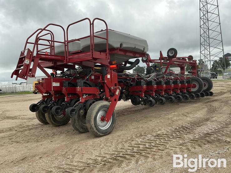 2012-case-ih-1250-image-5