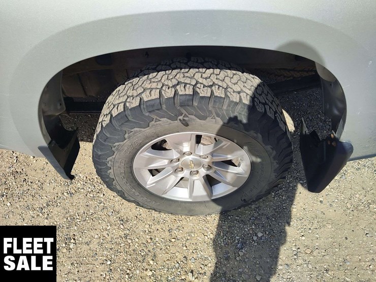 2019-chevrolet-silverado-1500-image-24