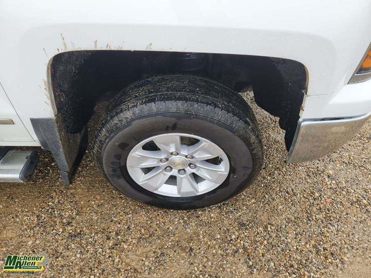 2015-chevrolet-silverado-1500-image-23