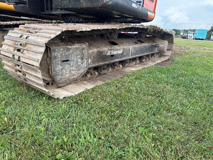 2017-hitachi-zx245us-lc-6-image-2
