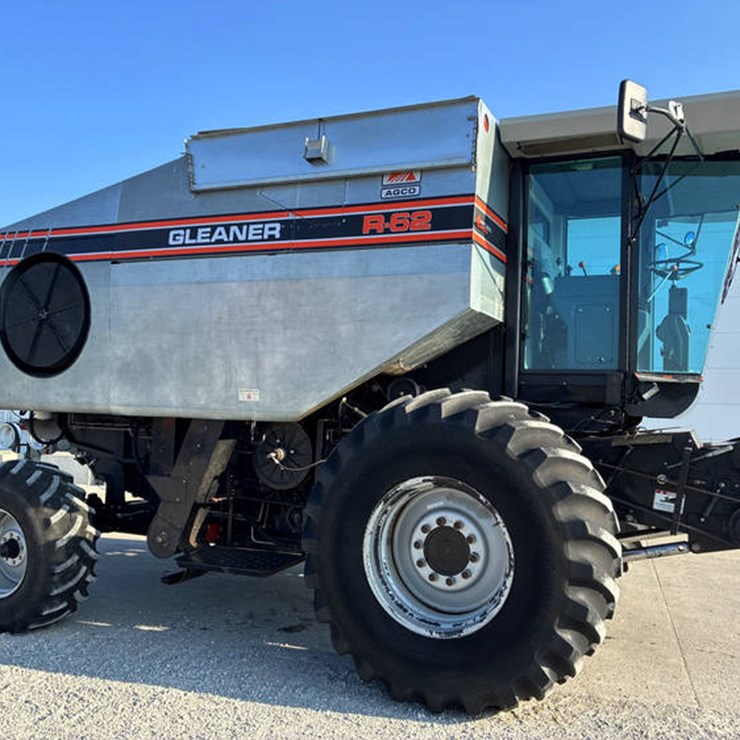 GLEANER R62