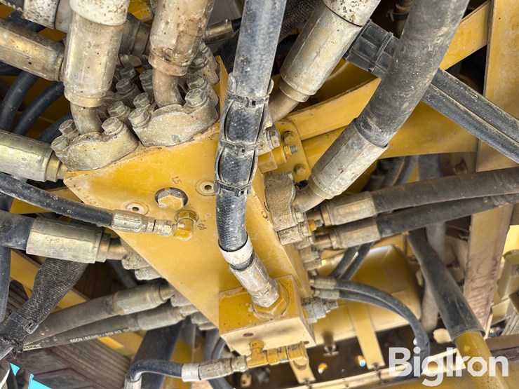 ag-chem-rogator-854-image-18