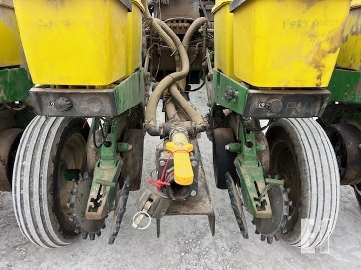 john-deere-1770-image-33