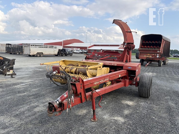 new-holland-790-image-18