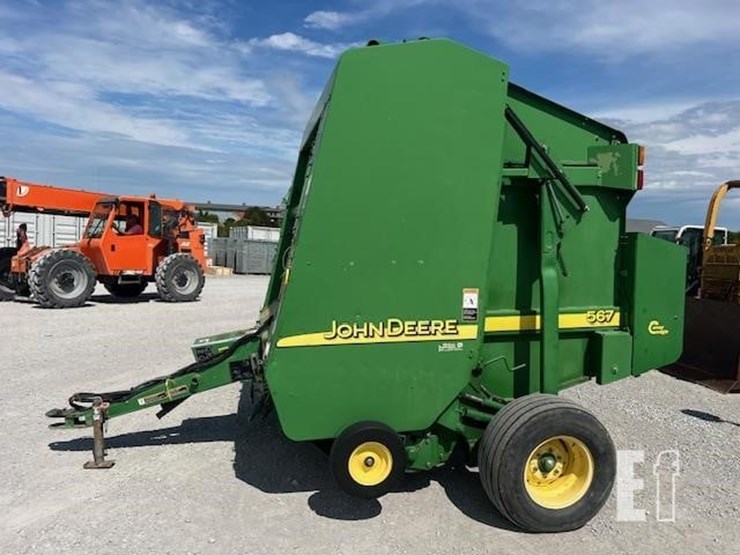 2006-john-deere-567-image-1