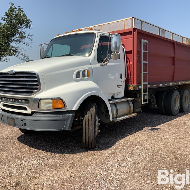 2007 STERLING AT9500