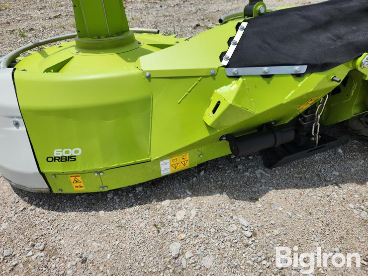 2022-claas-orbis-600-image-14