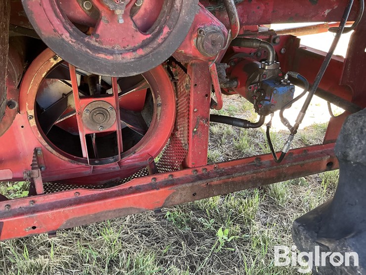 1983-massey-ferguson-860-image-16