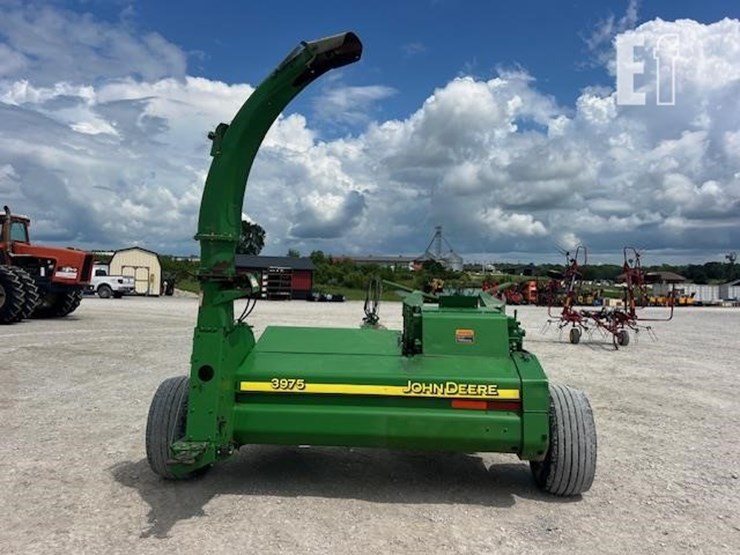 2010-john-deere-3975-image-4