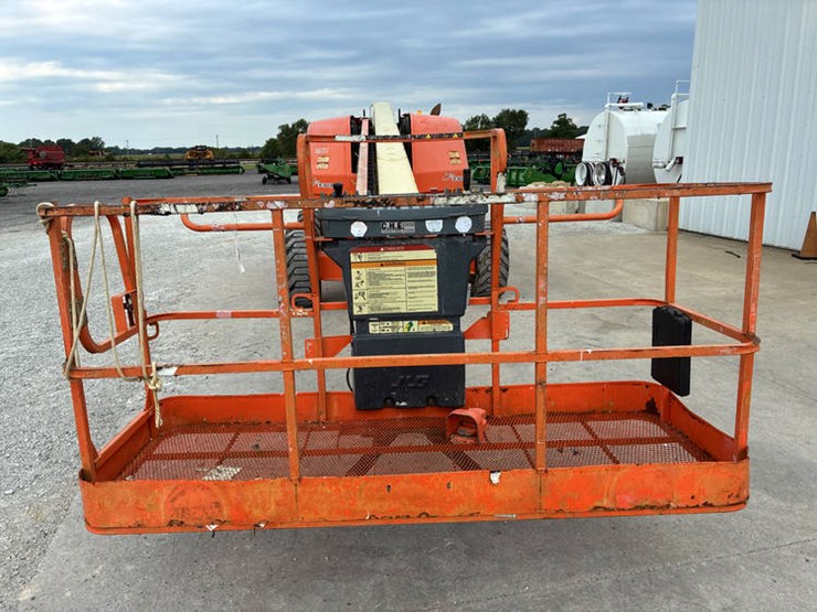 jlg-600s-image-11