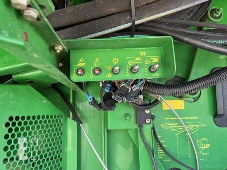 2009-john-deere-9670-sts-image-48