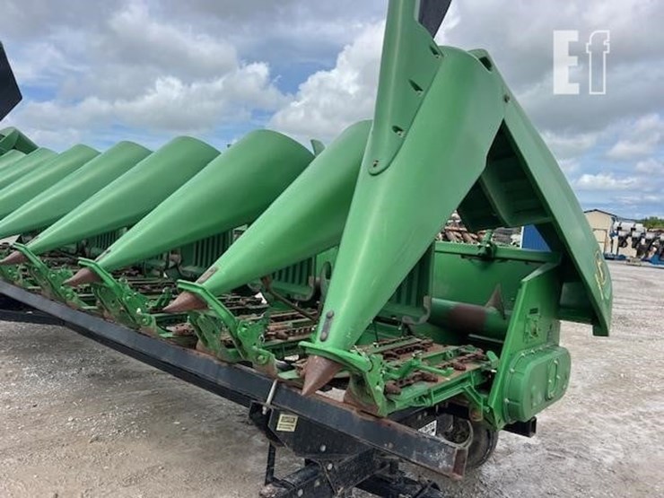 john-deere-893-image-13