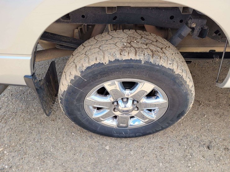 2014-ford-f150-xlt-image-18