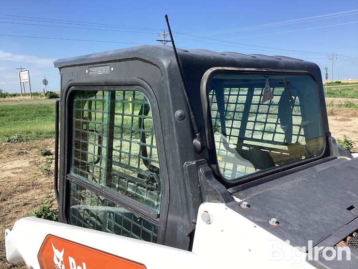 2021-bobcat-t76-image-17