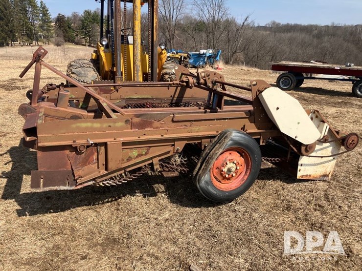 john-deere-30-image-1