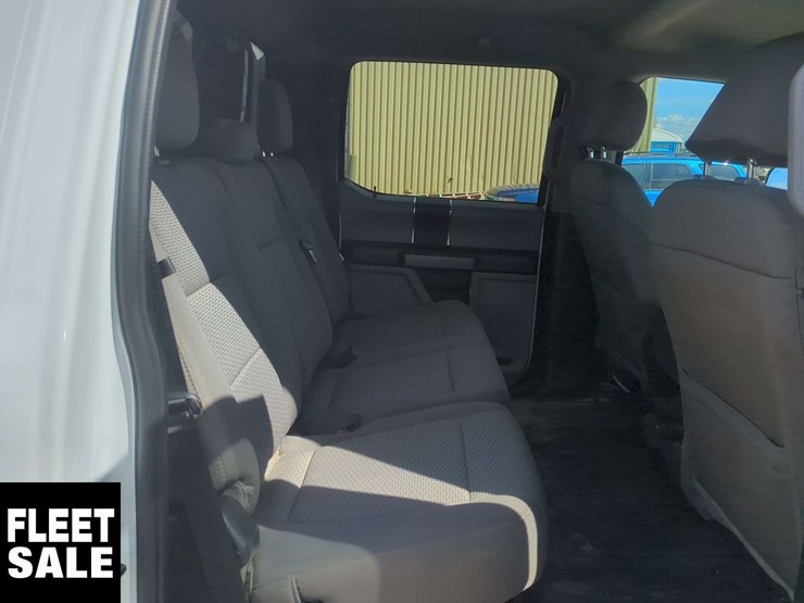 2021-ford-f250-image-15