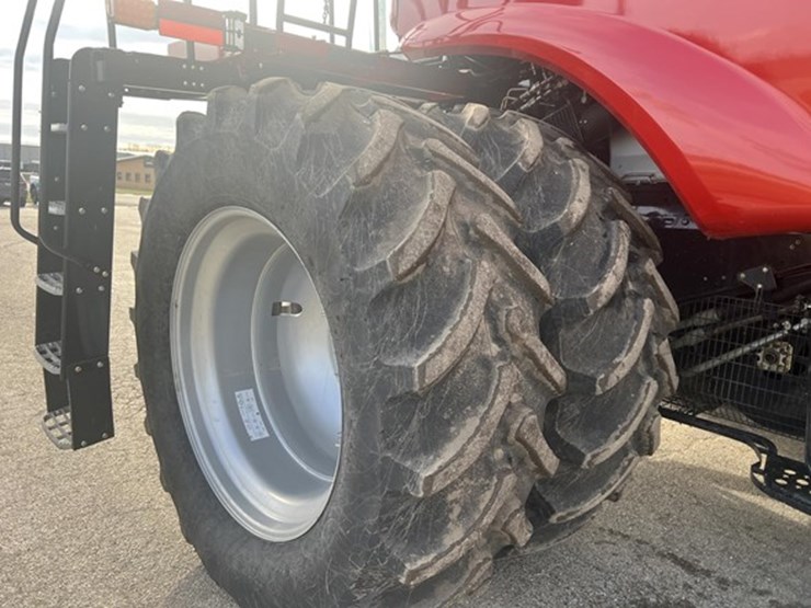 2022-case-ih-8250-image-11