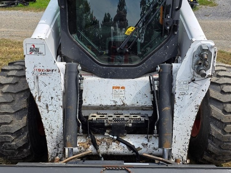 2020-bobcat-s850-image-36