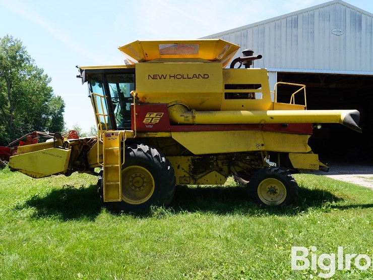 1992-new-holland-tr86-image-8