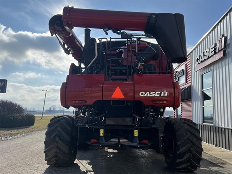 2022-case-ih-8250-image-5