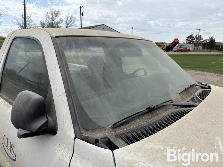 2002-chevrolet-silverado-1500-image-13