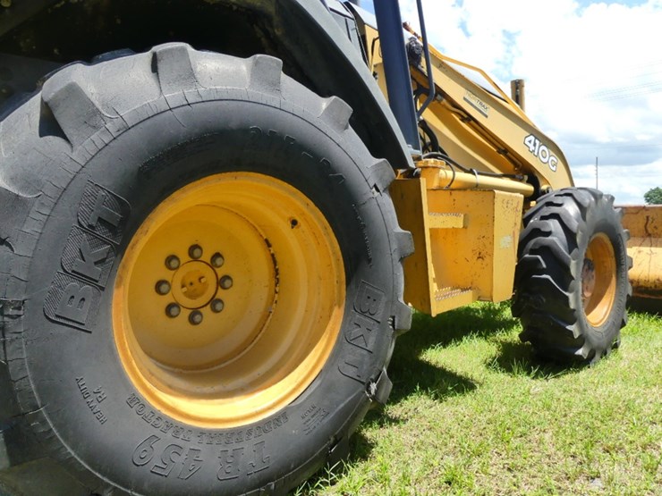 deere-410g-image-9
