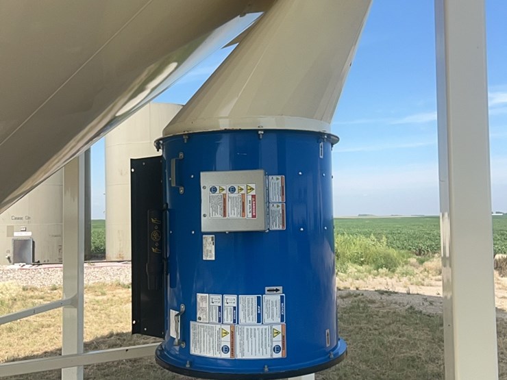 concept-7500-bushel-hopper-bin,-fully-equipped-with-agi-grainguard-10-hp-bin-fan-with-three-phase-electric-motor-image-29