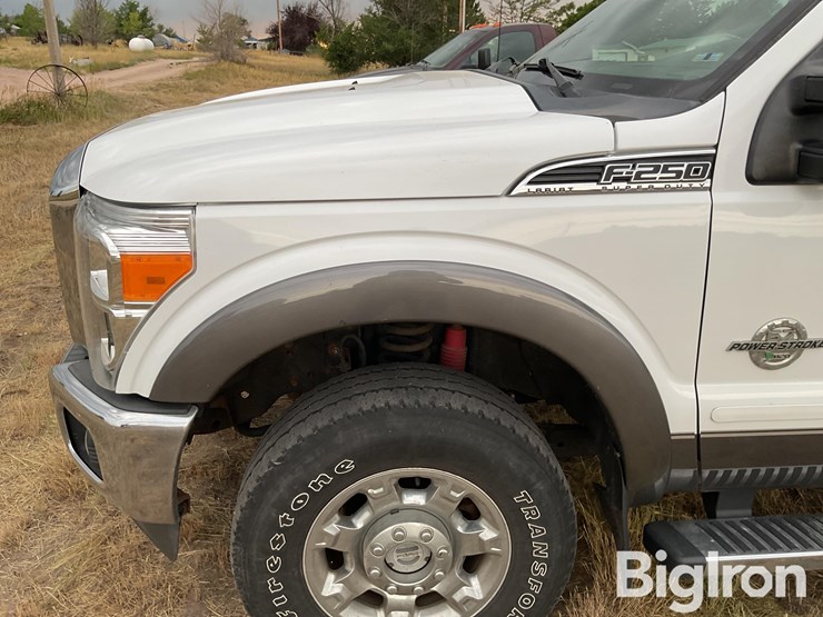 2012-ford-f250-lariat-image-12