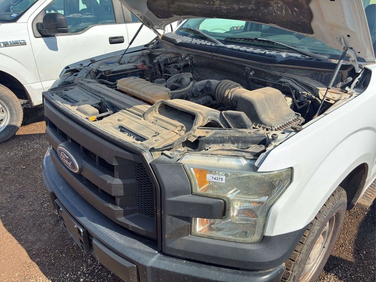 2015-ford-f150-lariat-image-14