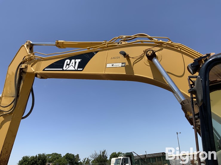2006-caterpillar-324dl-image-18