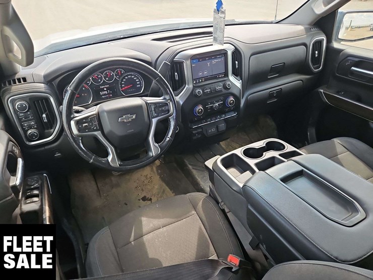 2019-chevrolet-silverado-1500-image-11