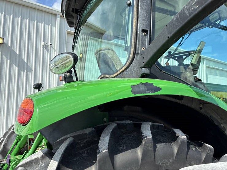 2018-john-deere-8370r-image-25