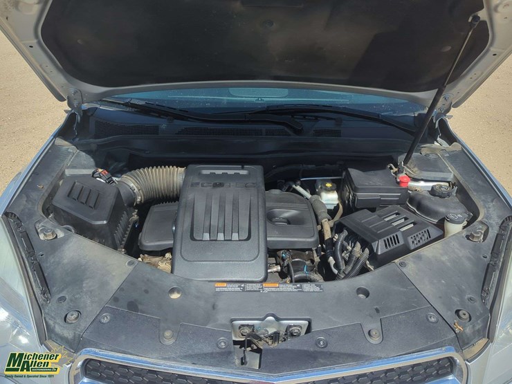 2012-chevrolet-equinox-lt-image-21